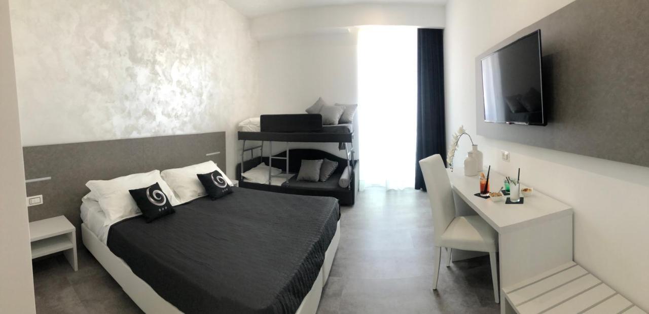 Sesto Senso Home ซานตามาเรีย เดล เชโดร ภายนอก รูปภาพ
