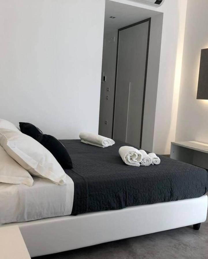 Sesto Senso Home ซานตามาเรีย เดล เชโดร ภายนอก รูปภาพ